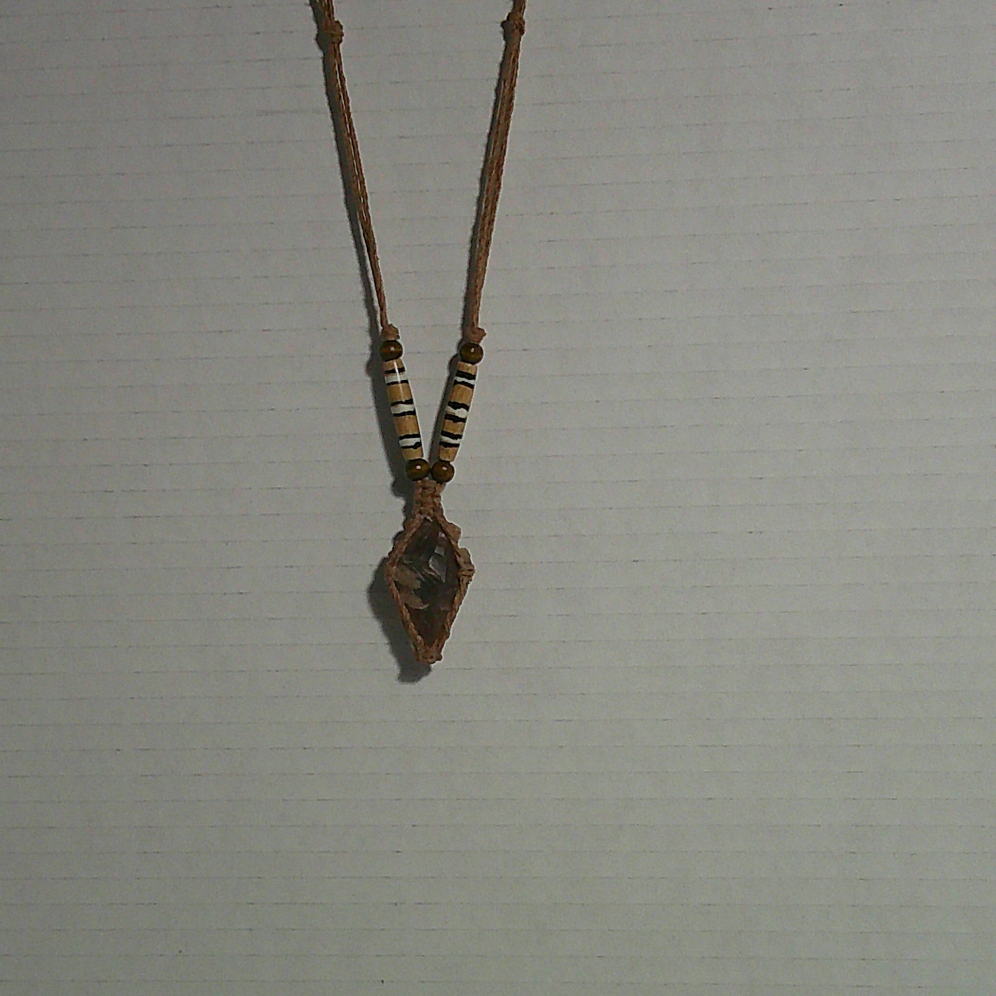 Arrowhead Necklace – Light Brown Hemp & Bone Mud Beads